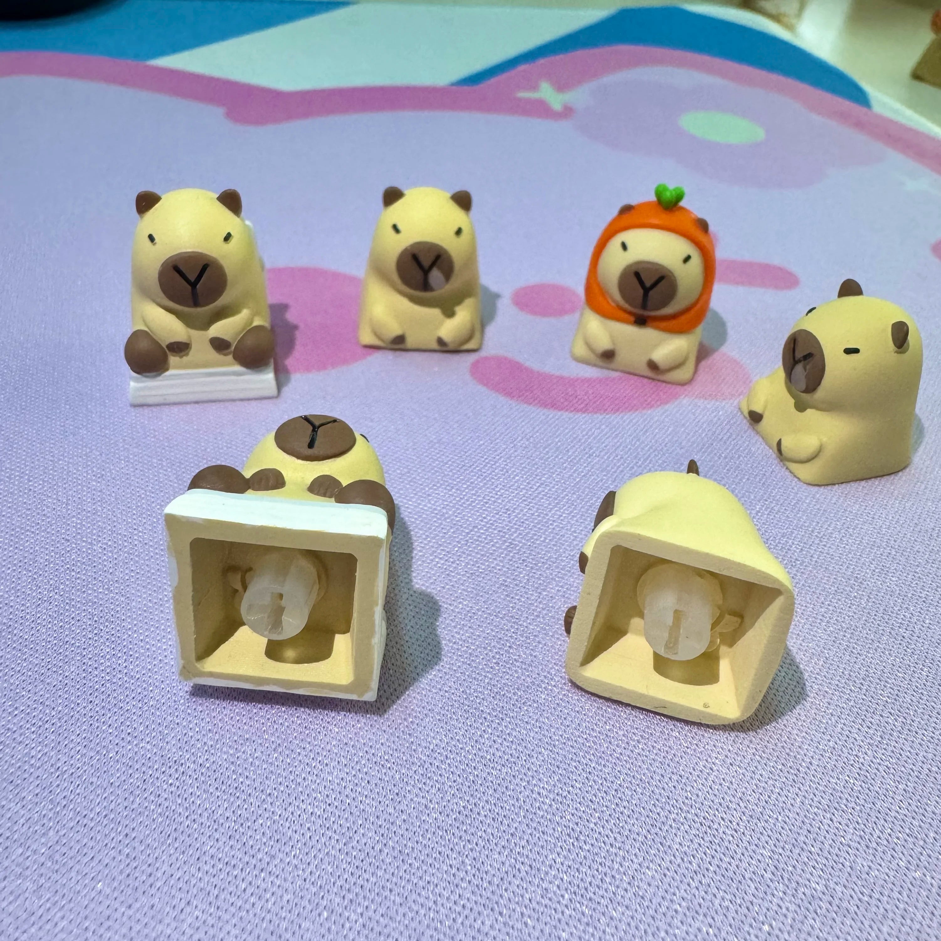 MiFuny Capybara Keycap Animal Artisan Keyboard Cap Resin Custom KeyCaps for Mechanical Keyboard Accessories Cute Point Keycap